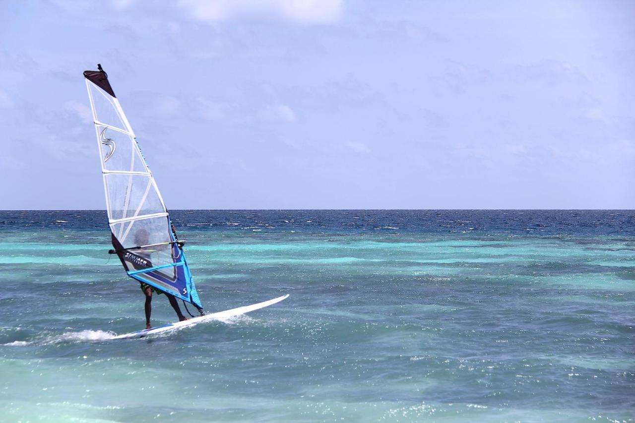 Kaani Beach Hotel At Maafushi Dış mekan fotoğraf