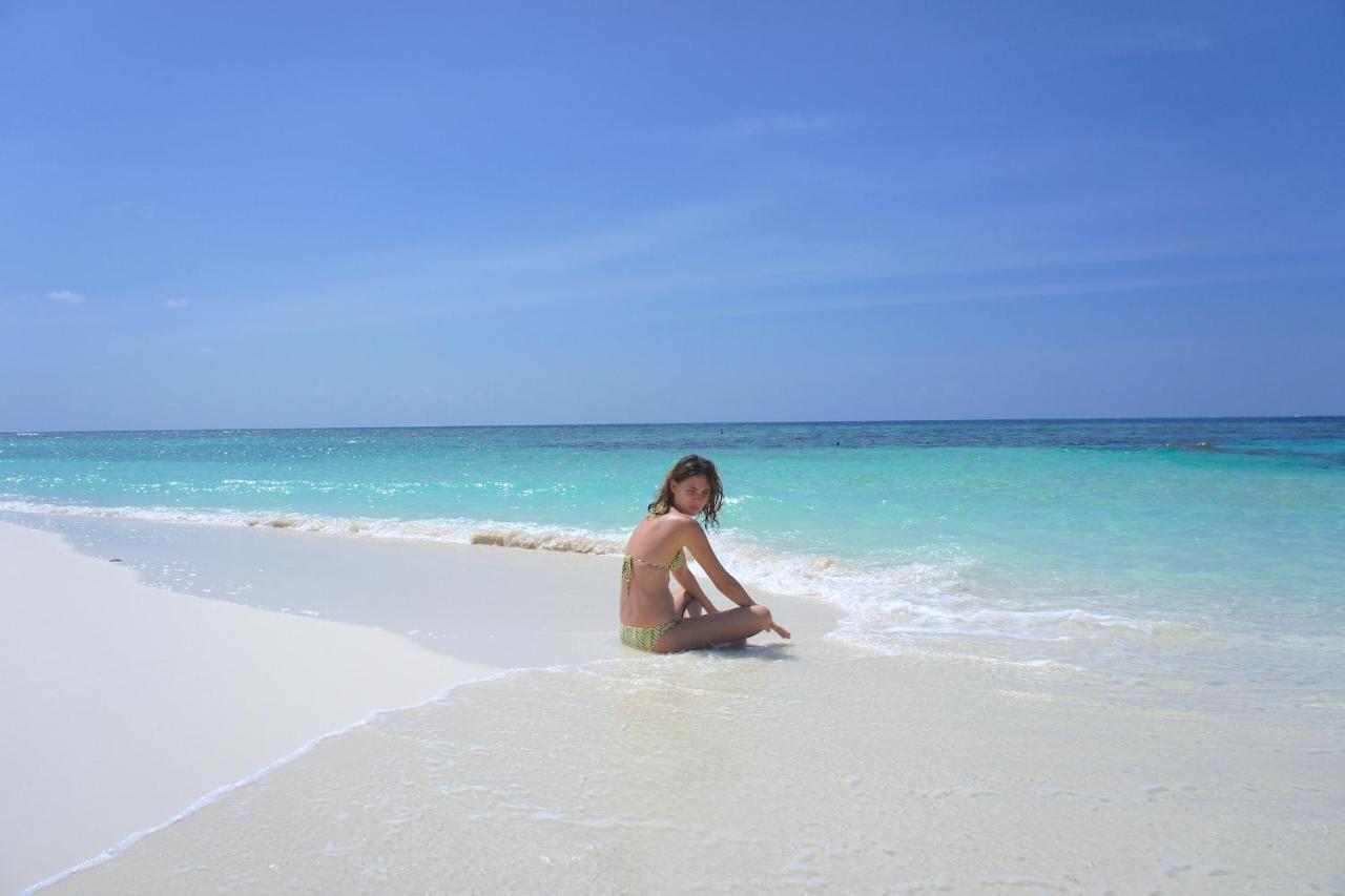 Kaani Beach Hotel At Maafushi Dış mekan fotoğraf