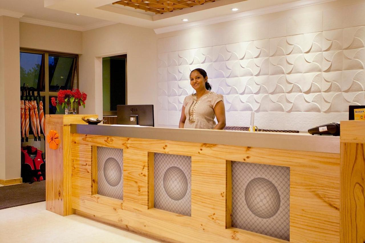 Kaani Beach Hotel At Maafushi Dış mekan fotoğraf